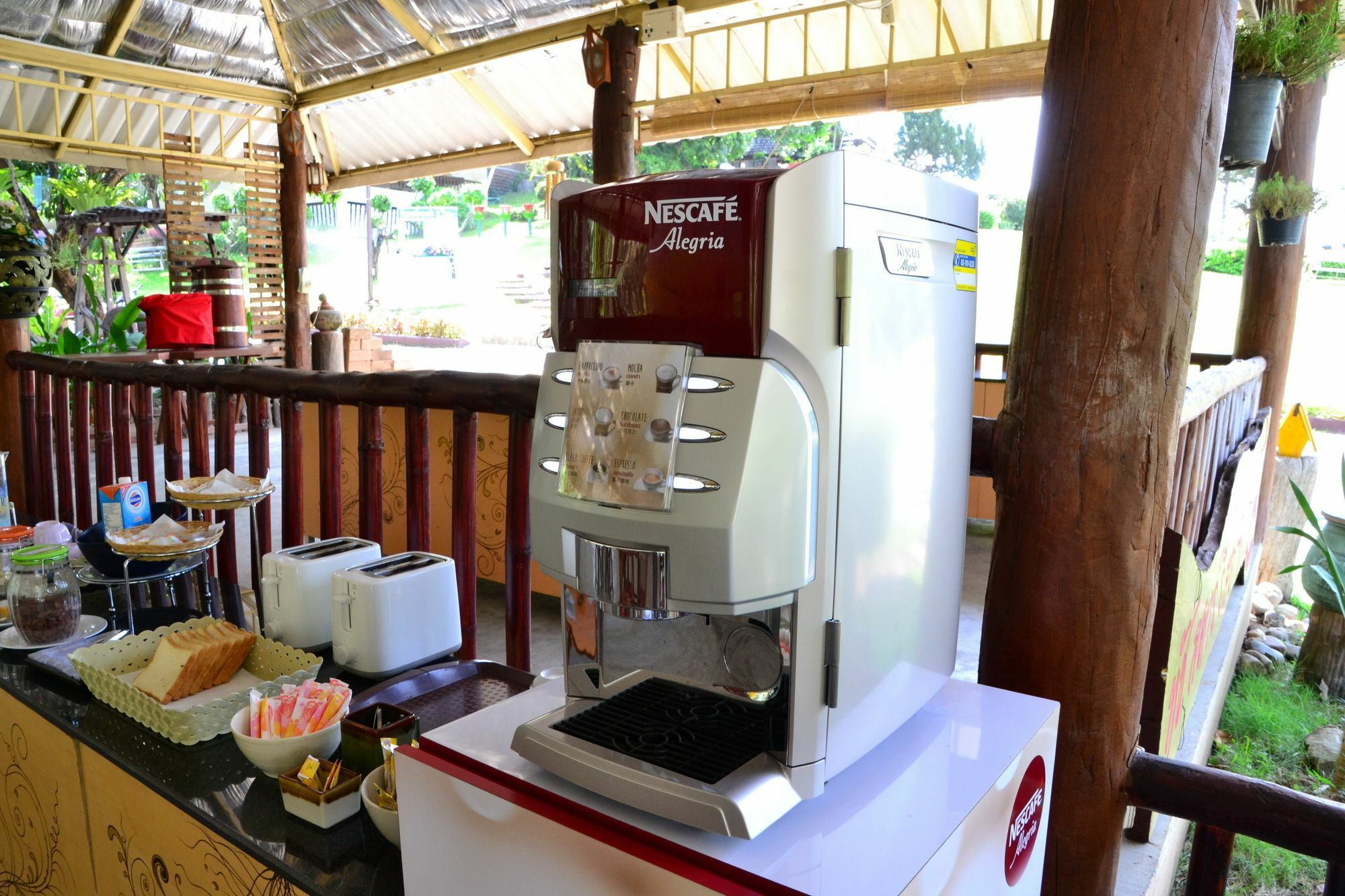 Touch Star Resort - Doi Inthanon Чом Тонг Екстериор снимка